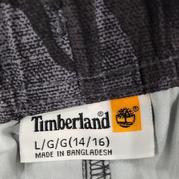 🆕️ Timberland Stretch Swim Trunks Camo/Castletock - Picture 8 of 8